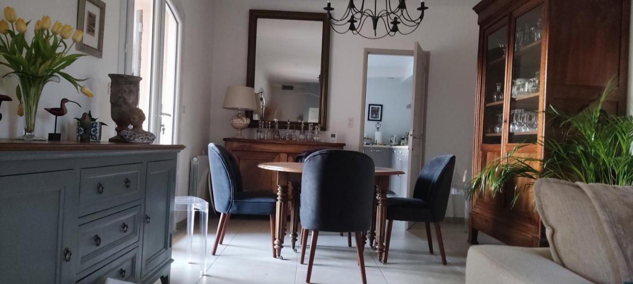 Chambre Et Petit Dejeuner Sérignan-du-Comtat Esterno foto