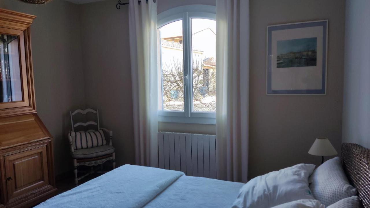 Chambre Et Petit Dejeuner Sérignan-du-Comtat Esterno foto